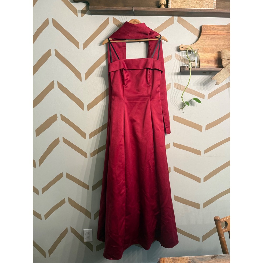 Urban Girl Nites Formal Dress Womens 9/10 Red Vintage Ball Gown with Shawl